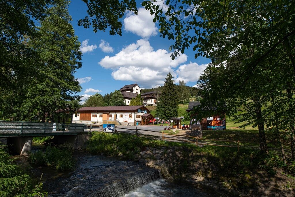 Bistro Razula od 17:00 uzavřeno, 25.-26. 6. 2021