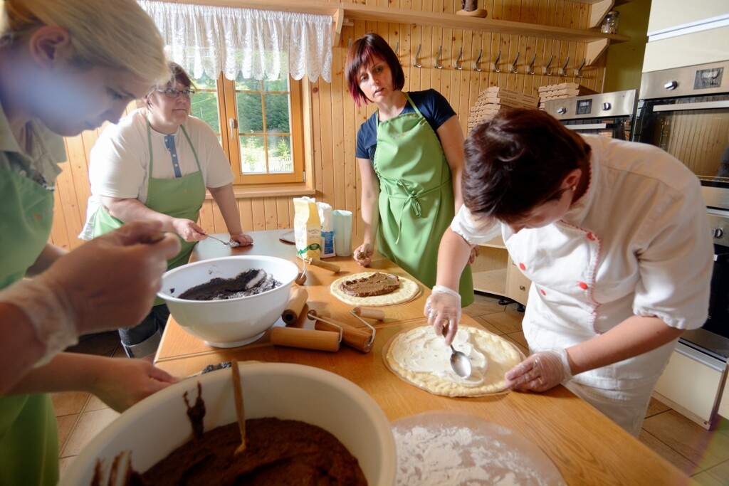 Resort Valachy opět startuje kurzy pečení frgálů, nově bude i pizza pro děti