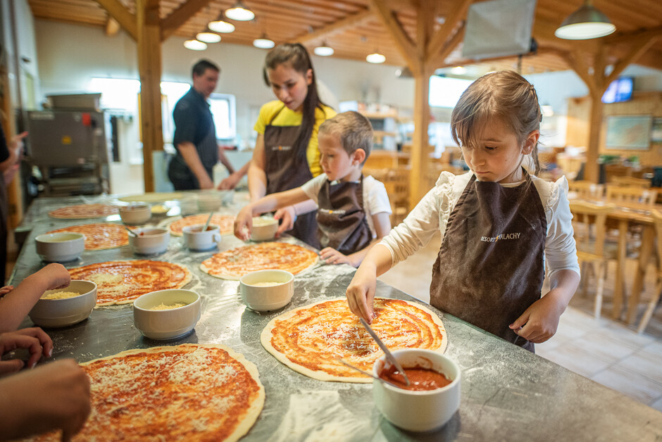 Kurzy pečení pizzy (nejen) pro děti, 3. 7. 2023