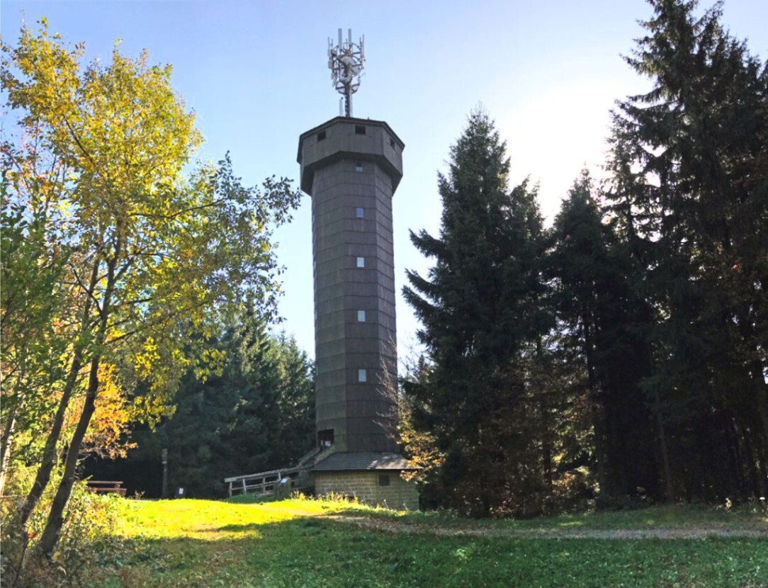 Na rozhlednu Súkenická a k pramenům Vsetínské Bečvy
